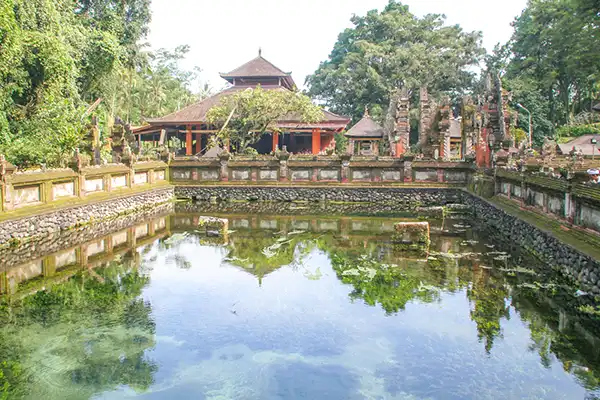 Tirta Empul Tampaksiring | Bali | Indonesië Heilig bronwater van Tirta Empul Tampaksiring